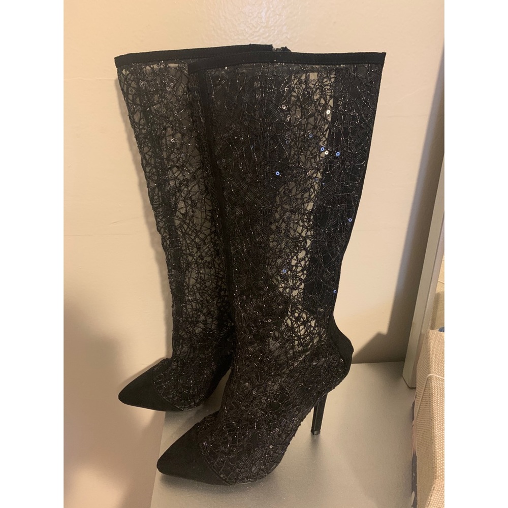 Shoedazzled boots